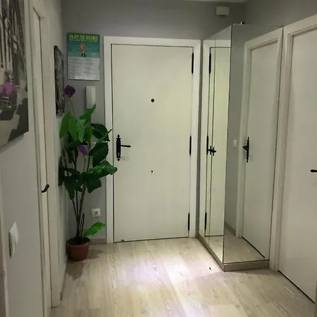 2 Min. Del Mar Apartament